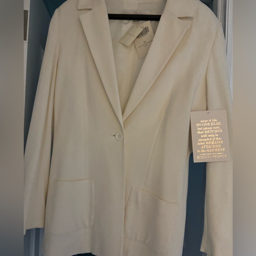 Boston Proper Blazer Cream Color Size 10 NEW